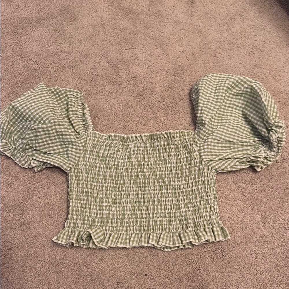Green Gingham Smocked Puff Sleeve Top
